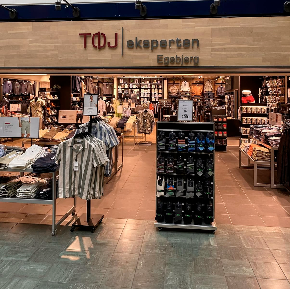 Facadebillede af tøjeksperten Rødovre